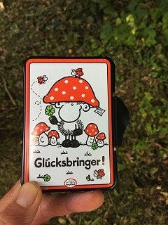 f:id:akane1033:20171109065822j:plain 地球規模のリアル宝探しゲーム「ジオキャッシング(Geocaching)」が面白い!