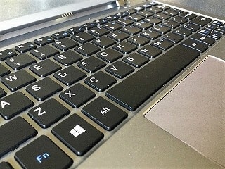 【激安２in１タブレットPC】CHUWI Hi10 Proを使ってみたレビュー【ブロガーのサブ機にも】