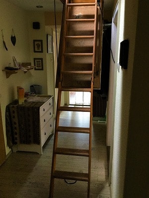 f:id:akane1033:20180106014741j:plain 屋根裏部屋のリフォーム完成!工程や掛かった費用を紹介します