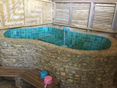 f:id:akane1033:20180119032723j:image 【タイ】秘境温泉!?メーサリアンに近い「Mae Um Long Luang Hot Springs」に行ってきました
