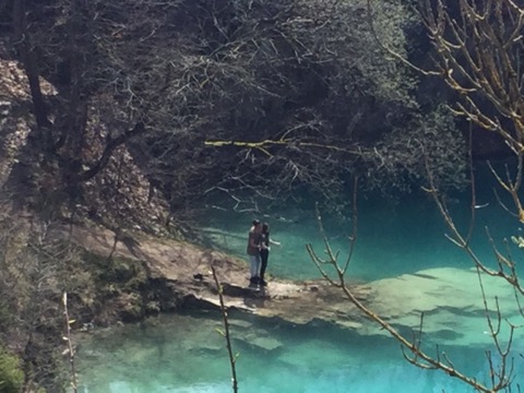 インスタ映え必須！ドイツで話題の真っ青な湖「ブラウアー湖」