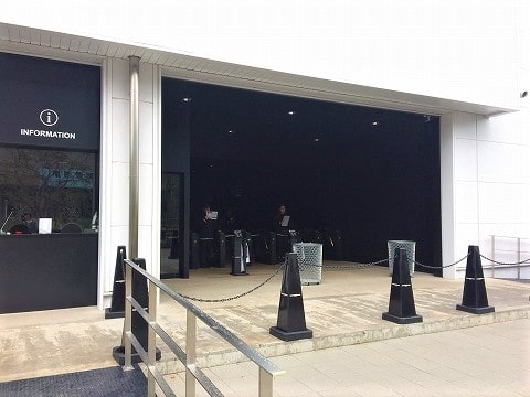 f:id:akane1033:20181218054841j:plain 豊洲にあるデジタルアートミュージアム「チームラボ(teamLab)プラネッツ」がめちゃくちゃ良かった件