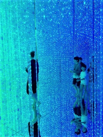 f:id:akane1033:20181218055259j:plain 豊洲にあるデジタルアートミュージアム「チームラボ(teamLab)プラネッツ」がめちゃくちゃ良かった件