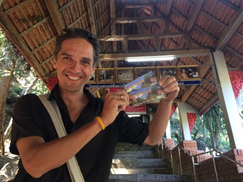 【タイ】チェンマイから約1時間半！「チェンダオ洞窟」に行ってきました