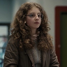 ドイツ発Netflixドラマ「ダーク」シーズン1のあらすじ・感想・相関図まとめ【ネタバレなし】
