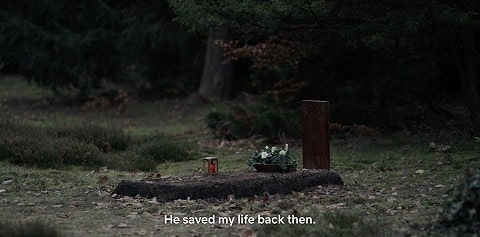 ①Netflixドラマ「ダーク」シーズン1の謎・伏線をネタバレ解説＆考察！【ミハエル自殺の謎・フードを被った謎の男】