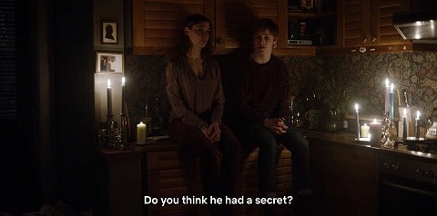 ①Netflixドラマ「ダーク」シーズン1の謎・伏線をネタバレ解説＆考察！【ミハエル自殺の謎・フードを被った謎の男】