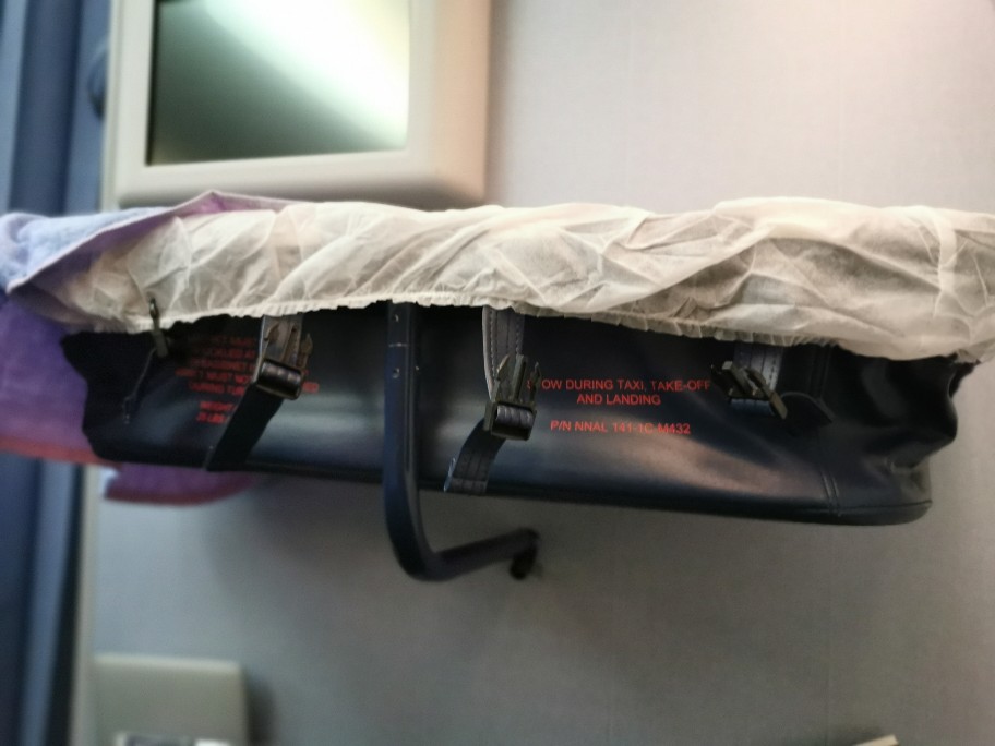 f:id:akane1033:20200204131143j:image 生後4ヶ月の赤ちゃんと飛行機旅行!持ち物や注意点は?