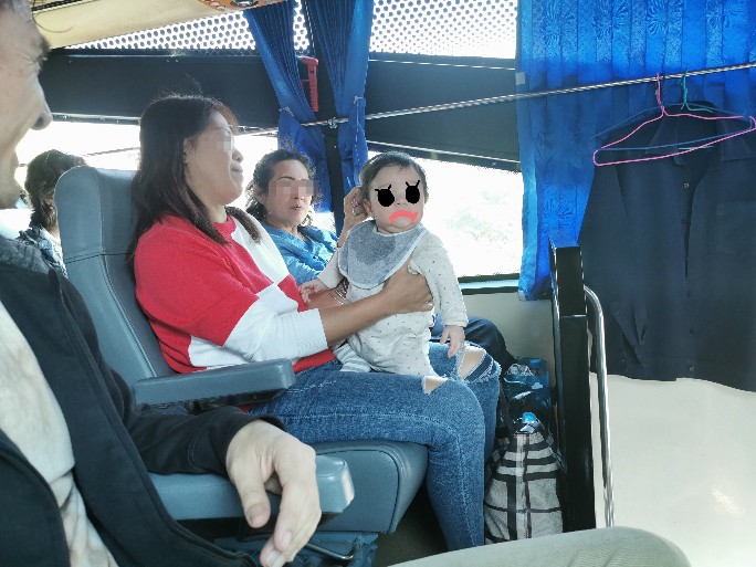 【衝撃】タイ人、赤ちゃんに対しフレンドリーすぎる